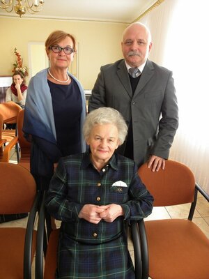 Daniela Koenigsberg z synem Sławomirem i synową Renatą.